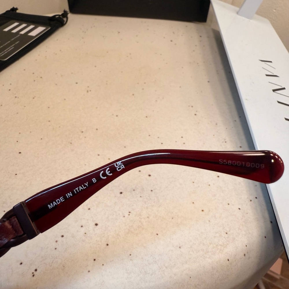 CHANEL Burgundy and Black Sunglasses - Picture 10 of 11